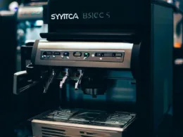 Ekspres Saeco Syntia: Doskonała Kawa na Wyciągnięcie Ręki