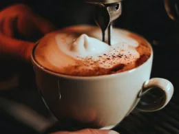 Ekspres do Kawy Cappuccino: Perfekcyjne Rozkosze Kawowe